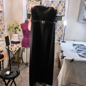 NWT B1CBG Black Long Formal Belted Zip-Up Dress With Back Slit. Size 14. TTCP